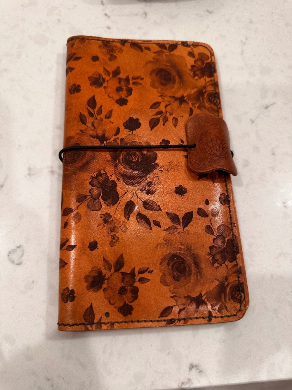 Hobonichi weeks leather cover